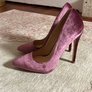Pretty Rose Pink heels